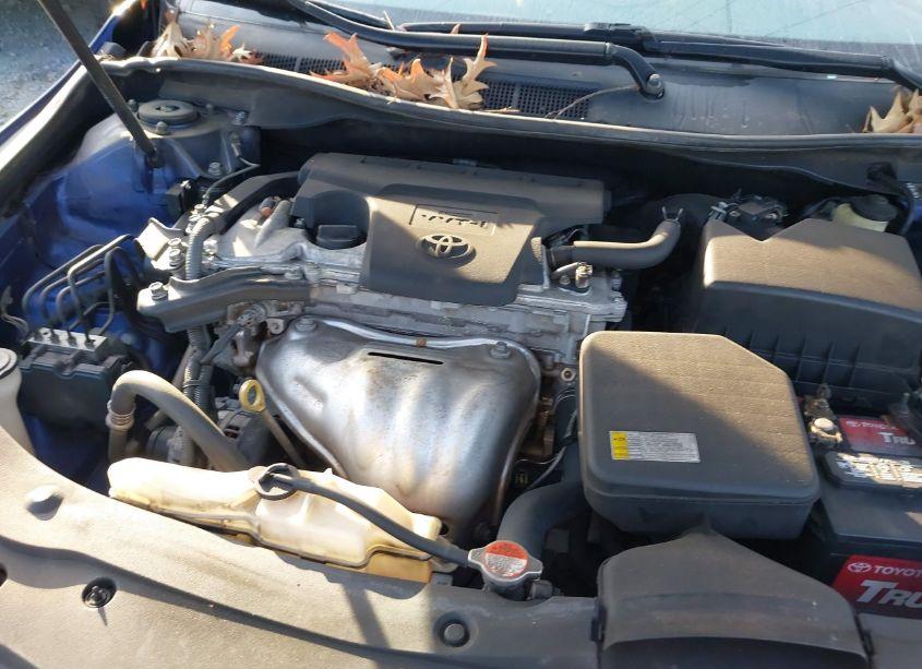 Photo 10 of 2016 Toyota Camry SE (VIN 4T1BF1FK0GU561299)