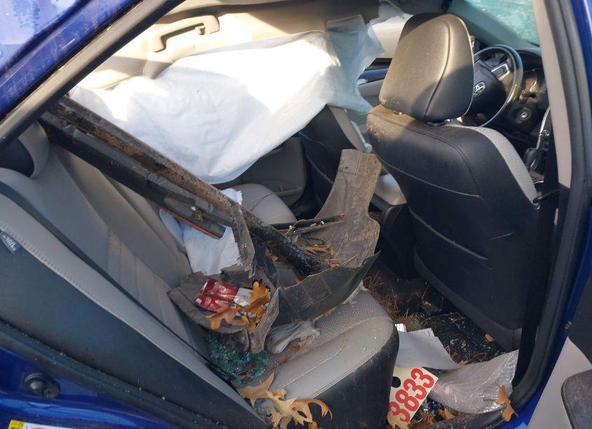 Photo 8 of 2016 Toyota Camry SE (VIN 4T1BF1FK0GU561299)