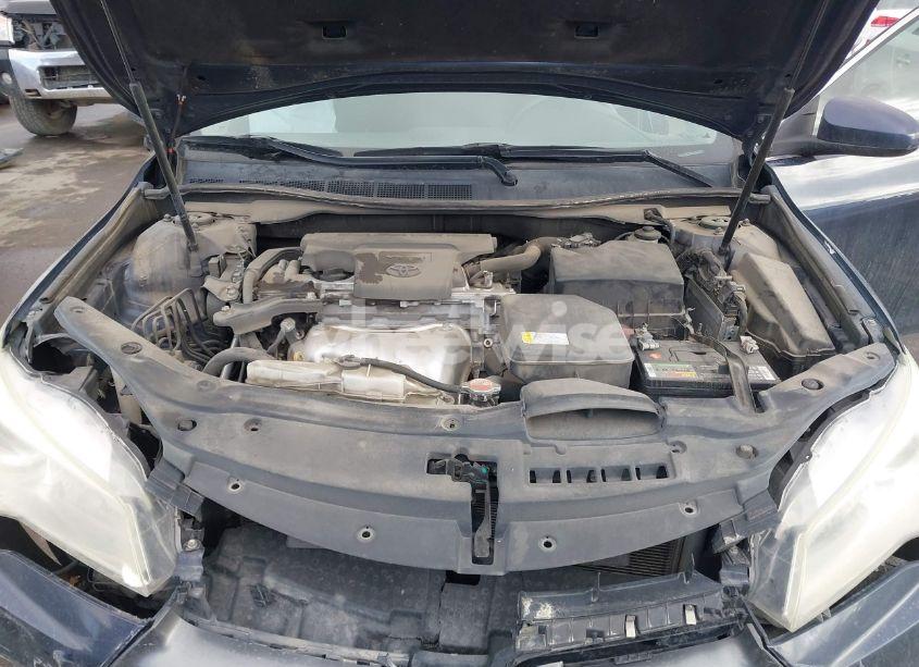 Photo 10 of 2016 Toyota Camry LE (VIN 4T1BF1FK0GU566437)