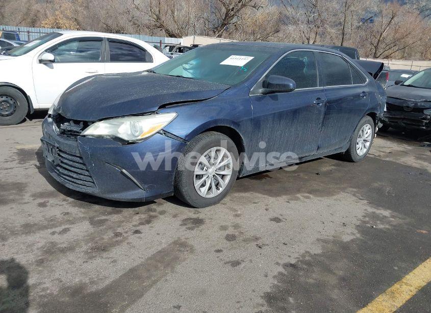 Photo 2 of 2016 Toyota Camry LE (VIN 4T1BF1FK0GU566437)