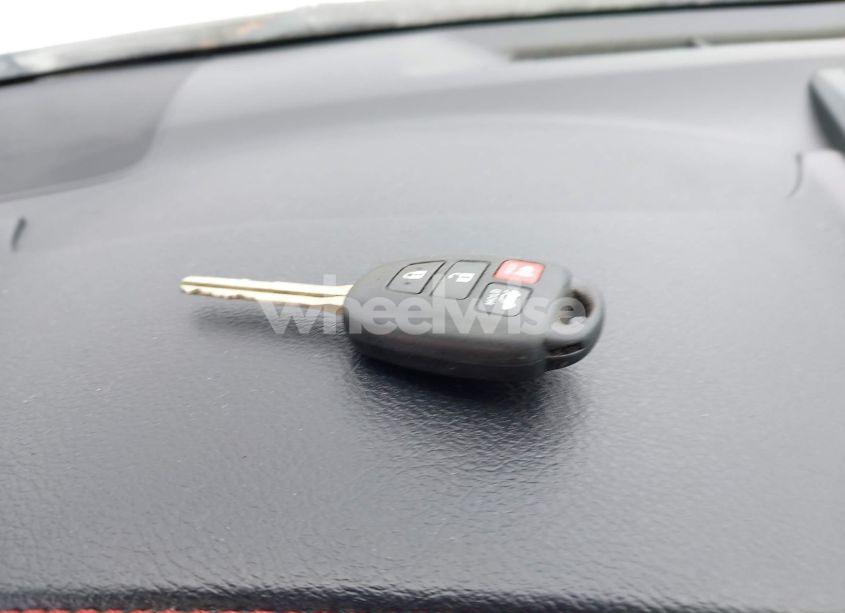 Photo 11 of 2016 Toyota Camry SE (VIN 4T1BF1FK0GU573629)