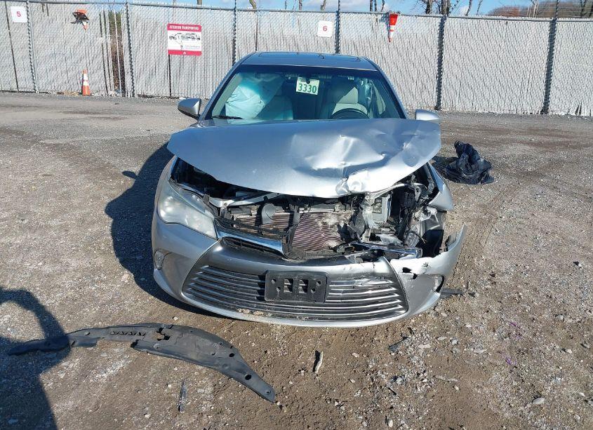 Photo 12 of 2016 Toyota Camry XLE (VIN 4T1BF1FK0GU578121)