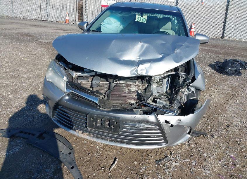 Photo 6 of 2016 Toyota Camry XLE (VIN 4T1BF1FK0GU578121)