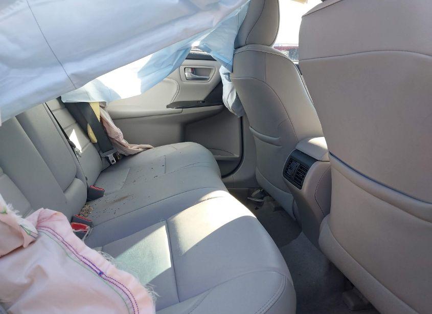 Photo 8 of 2016 Toyota Camry XLE (VIN 4T1BF1FK0GU578121)