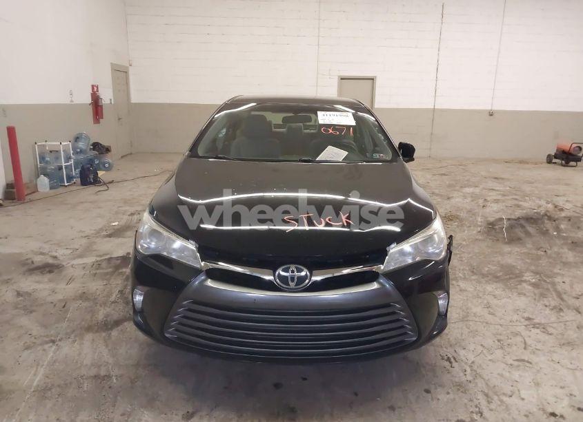 Photo 13 of 2017 Toyota Camry LE (VIN 4T1BF1FK0HU275311)