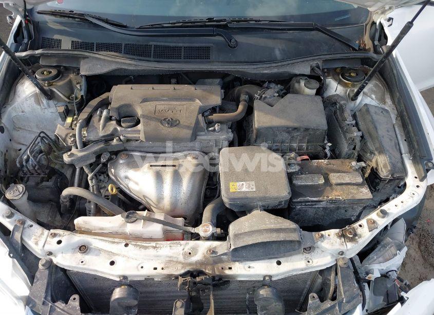 Photo 10 of 2017 Toyota Camry LE (VIN 4T1BF1FK0HU289807)