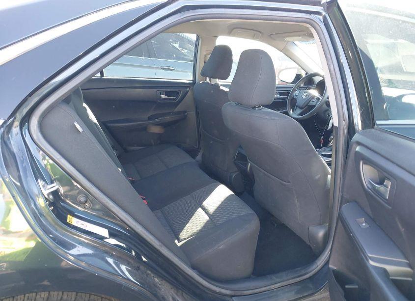 Photo 8 of 2017 Toyota Camry LE (VIN 4T1BF1FK0HU291914)