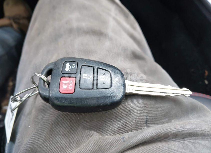 Photo 11 of 2017 Toyota Camry SE (VIN 4T1BF1FK0HU293873)