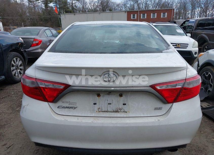 Photo 16 of 2017 Toyota Camry SE (VIN 4T1BF1FK0HU293873)