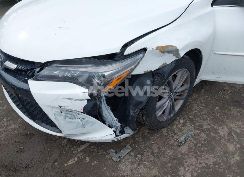 Photo 6 of 2017 Toyota Camry SE (VIN 4T1BF1FK0HU293873)