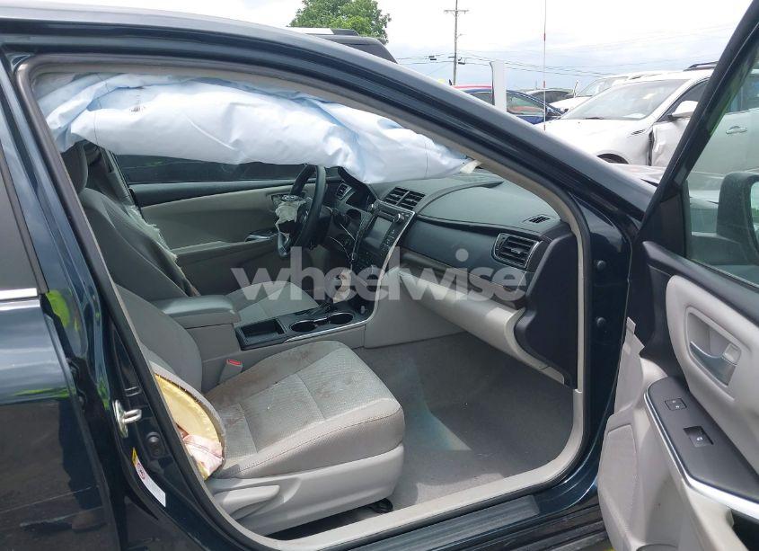 Photo 5 of 2017 Toyota Camry LE (VIN 4T1BF1FK0HU296031)