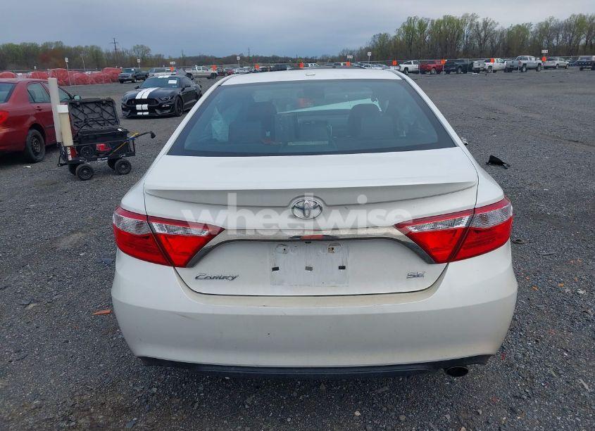 Photo 15 of 2017 Toyota Camry SE (VIN 4T1BF1FK0HU330534)