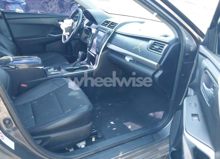 Photo 5 of 2017 Toyota Camry SE (VIN 4T1BF1FK0HU333353)