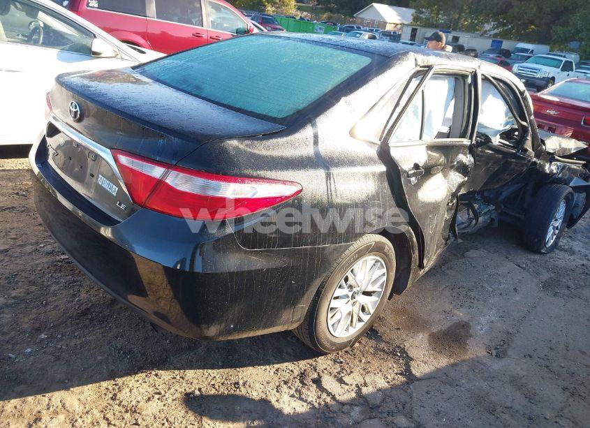 Photo 4 of 2017 Toyota Camry LE (VIN 4T1BF1FK0HU352761)