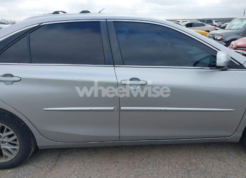 Photo 13 of 2017 Toyota Camry LE (VIN 4T1BF1FK0HU371293)