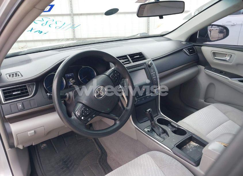Photo 18 of 2017 Toyota Camry LE (VIN 4T1BF1FK0HU371293)