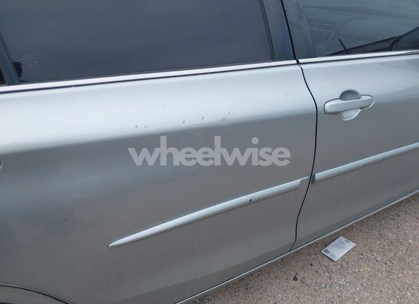 Photo 6 of 2017 Toyota Camry LE (VIN 4T1BF1FK0HU371293)