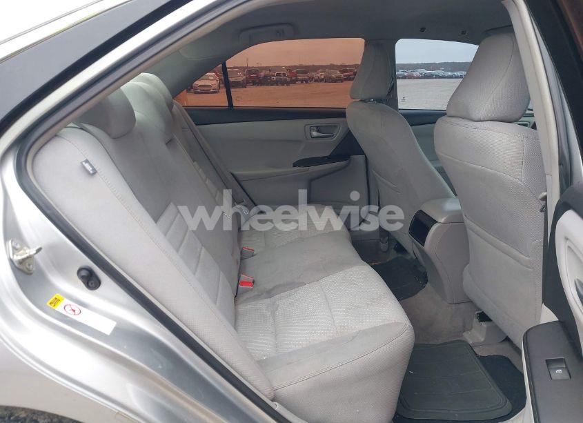 Photo 8 of 2017 Toyota Camry LE (VIN 4T1BF1FK0HU371293)