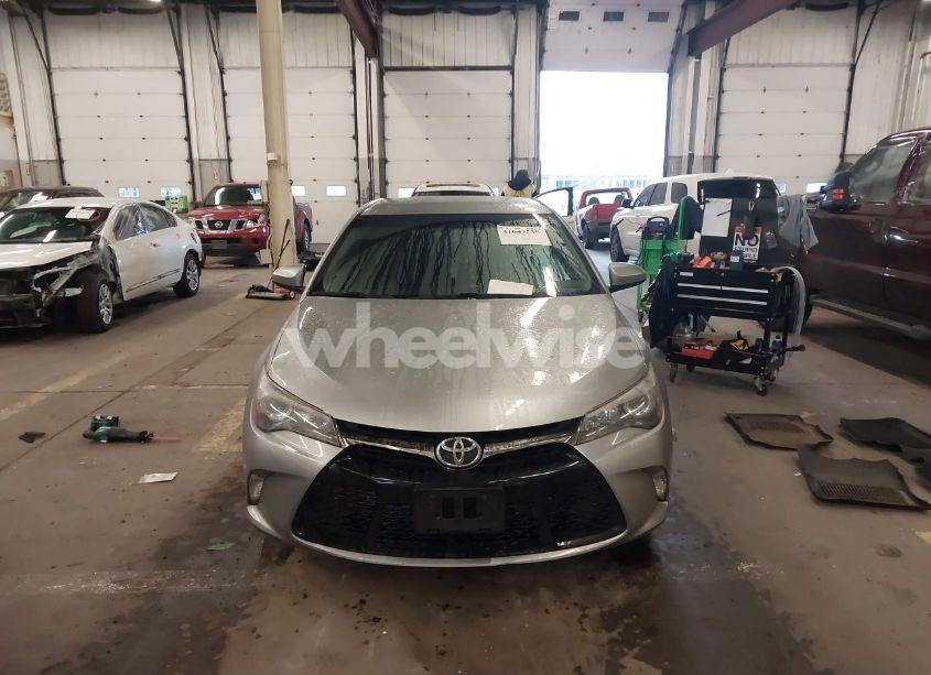 Photo 13 of 2017 Toyota Camry SE (VIN 4T1BF1FK0HU371732)
