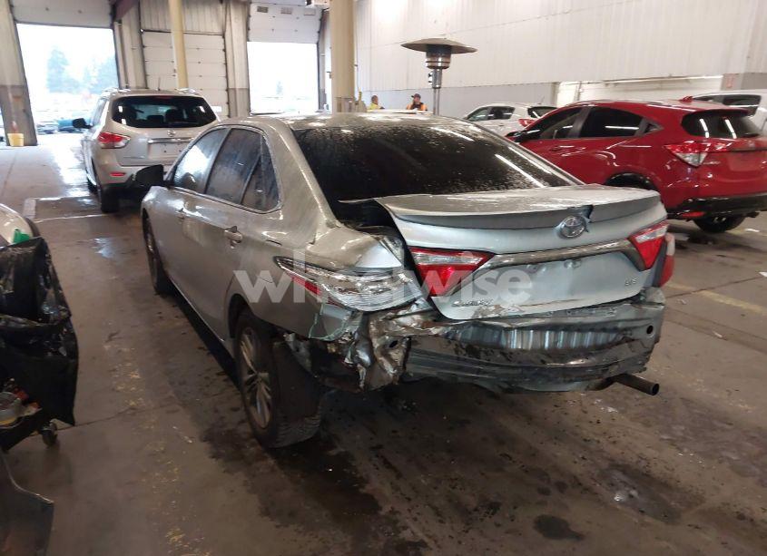 Photo 3 of 2017 Toyota Camry SE (VIN 4T1BF1FK0HU371732)