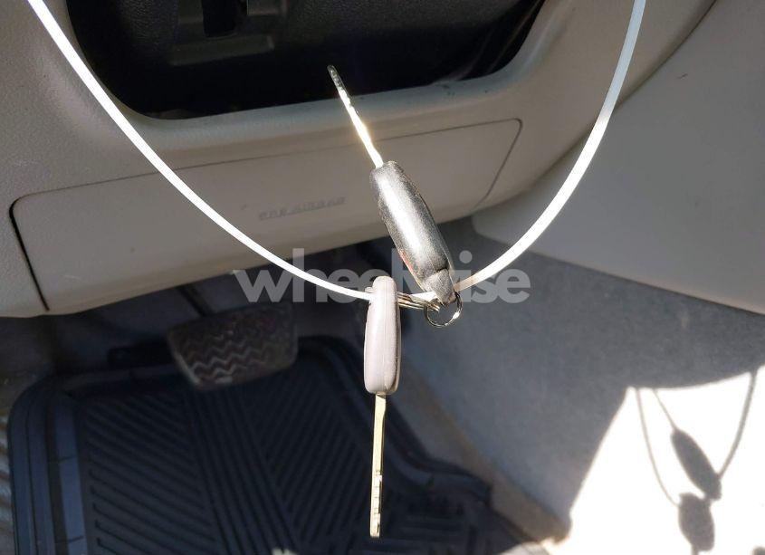 Photo 11 of 2017 Toyota Camry LE (VIN 4T1BF1FK0HU391480)