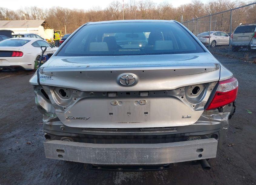 Photo 17 of 2017 Toyota Camry LE (VIN 4T1BF1FK0HU395688)