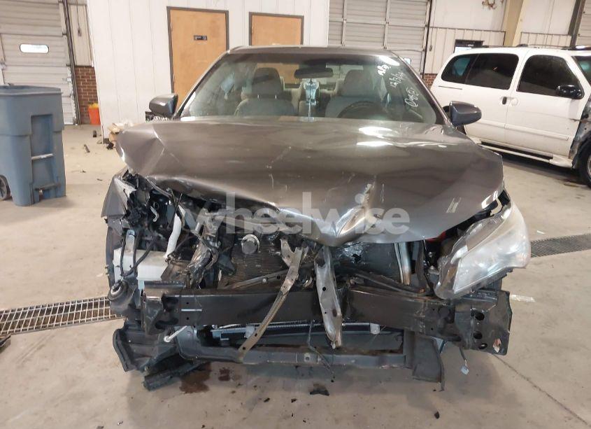 Photo 12 of 2017 Toyota Camry LE (VIN 4T1BF1FK0HU400811)