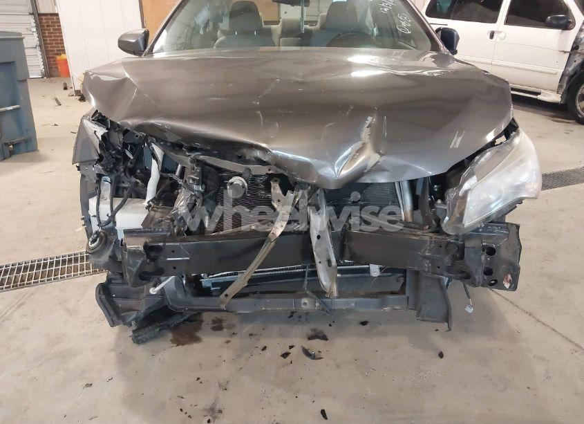 Photo 6 of 2017 Toyota Camry LE (VIN 4T1BF1FK0HU400811)