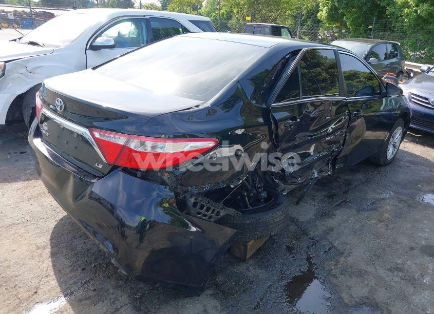 Photo 4 of 2017 Toyota Camry LE (VIN 4T1BF1FK0HU403059)