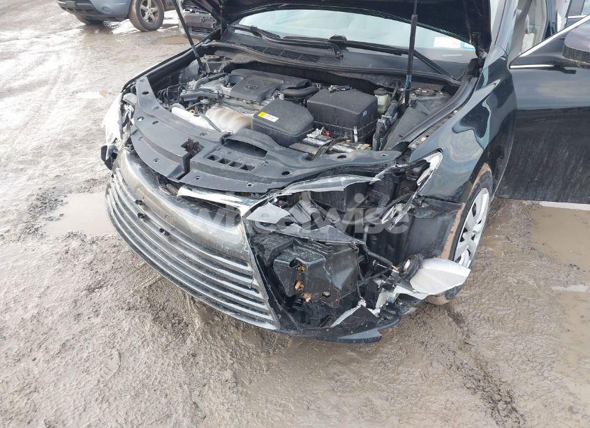 Photo 6 of 2017 Toyota Camry LE (VIN 4T1BF1FK0HU407676)