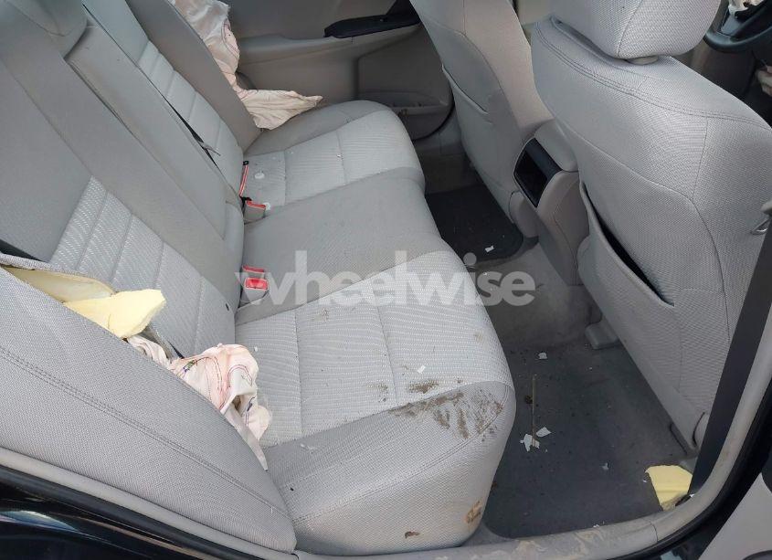 Photo 8 of 2017 Toyota Camry LE (VIN 4T1BF1FK0HU407676)