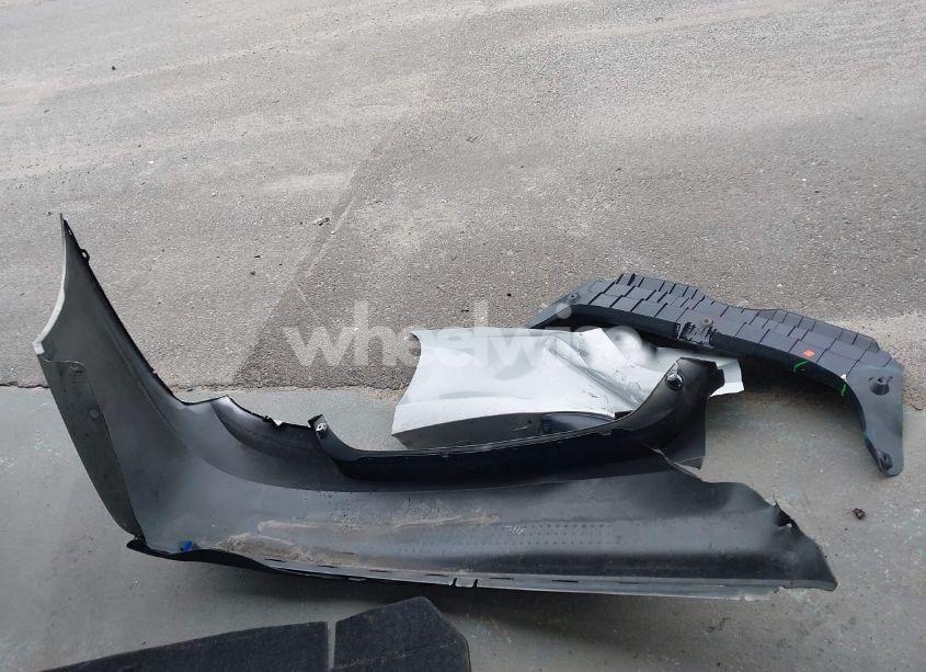 Photo 12 of 2017 Toyota Camry LE (VIN 4T1BF1FK0HU409699)