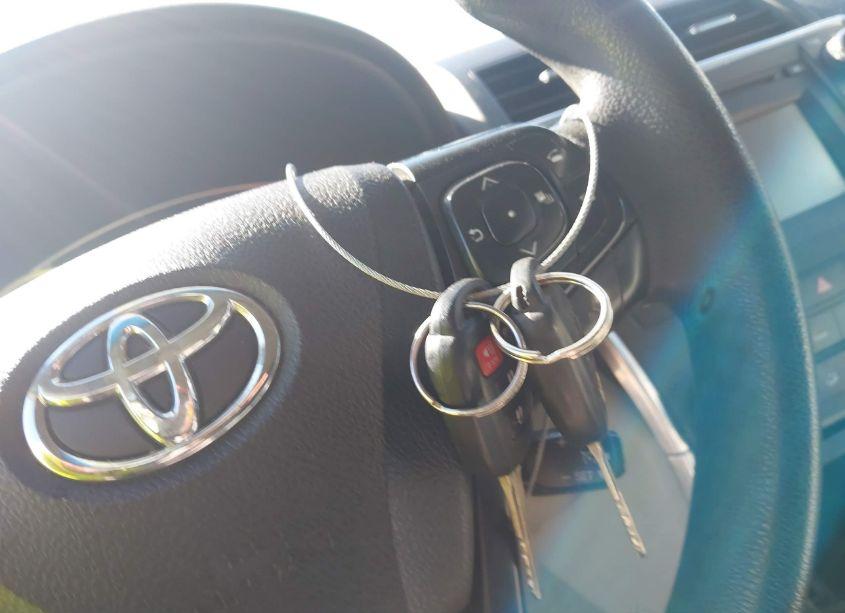 Photo 11 of 2017 Toyota Camry LE (VIN 4T1BF1FK0HU415793)