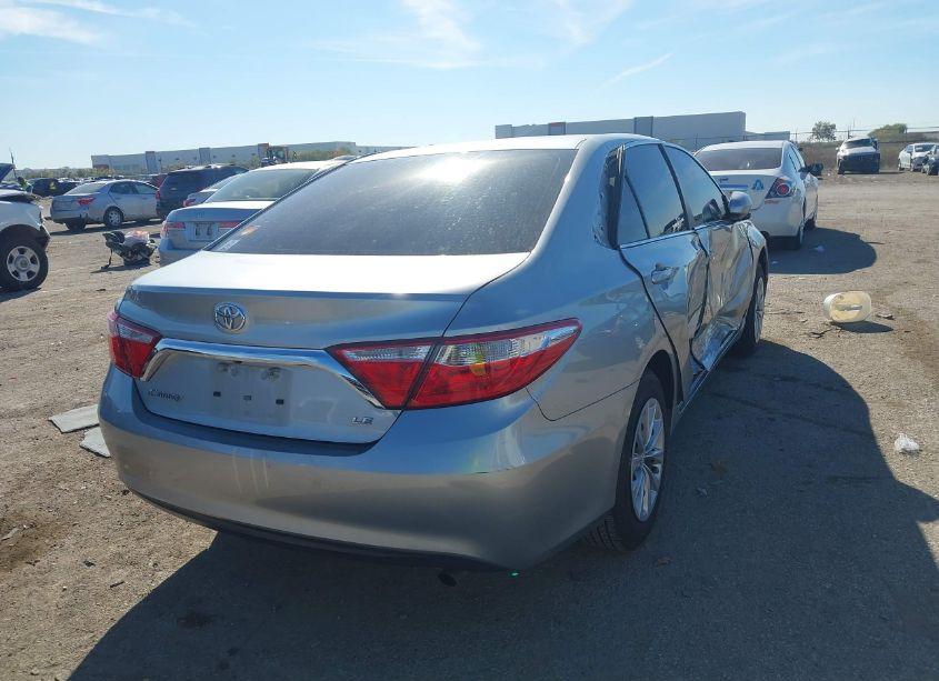 Photo 4 of 2017 Toyota Camry LE (VIN 4T1BF1FK0HU415793)