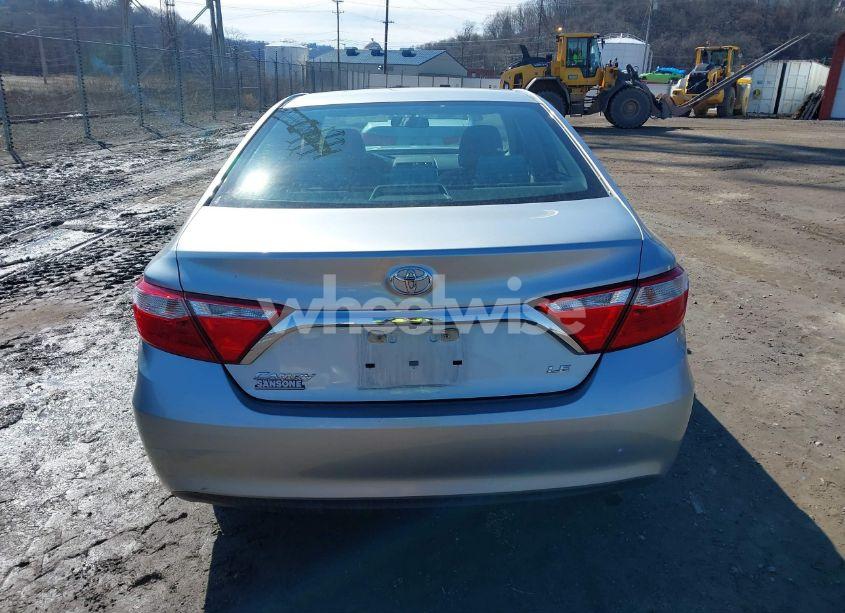 Photo 16 of 2017 Toyota Camry LE (VIN 4T1BF1FK0HU433145)