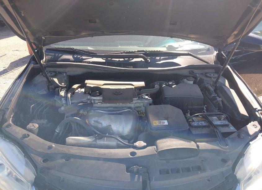 Photo 10 of 2017 Toyota Camry LE (VIN 4T1BF1FK0HU454870)