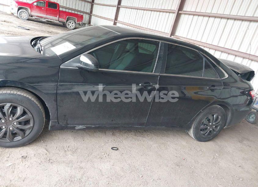 Photo 14 of 2017 Toyota Camry LE (VIN 4T1BF1FK0HU655197)