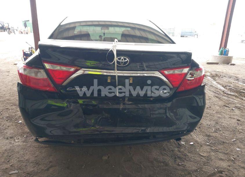 Photo 6 of 2017 Toyota Camry LE (VIN 4T1BF1FK0HU655197)