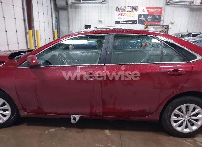 Photo 14 of 2017 Toyota Camry LE (VIN 4T1BF1FK0HU692900)