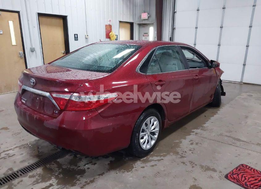 Photo 4 of 2017 Toyota Camry LE (VIN 4T1BF1FK0HU692900)
