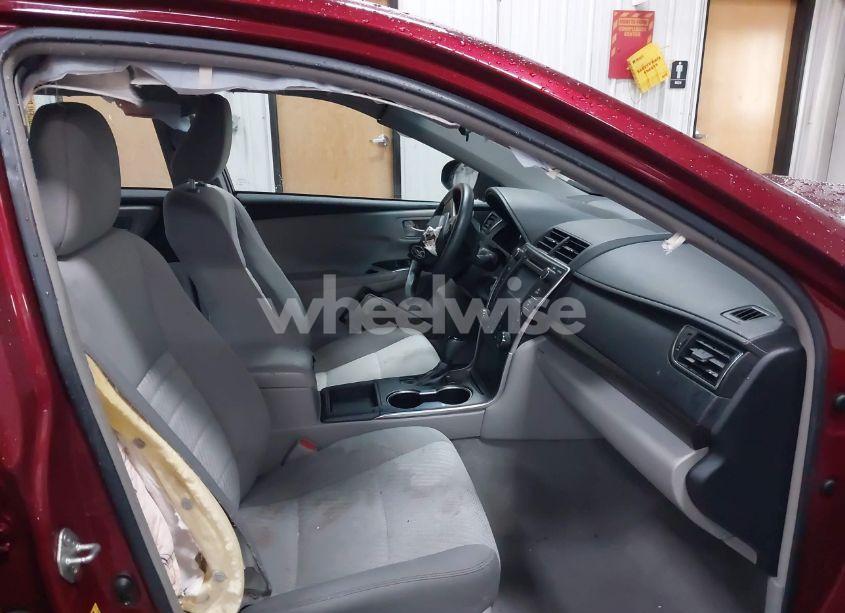 Photo 5 of 2017 Toyota Camry LE (VIN 4T1BF1FK0HU692900)