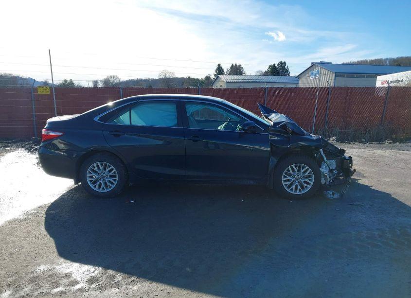 Photo 14 of 2017 Toyota Camry LE (VIN 4T1BF1FK0HU693478)