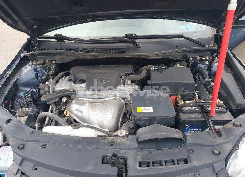 Photo 10 of 2017 Toyota Camry LE (VIN 4T1BF1FK0HU701093)