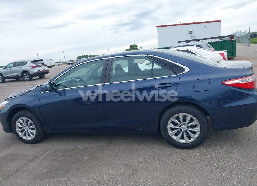 Photo 14 of 2017 Toyota Camry LE (VIN 4T1BF1FK0HU701093)