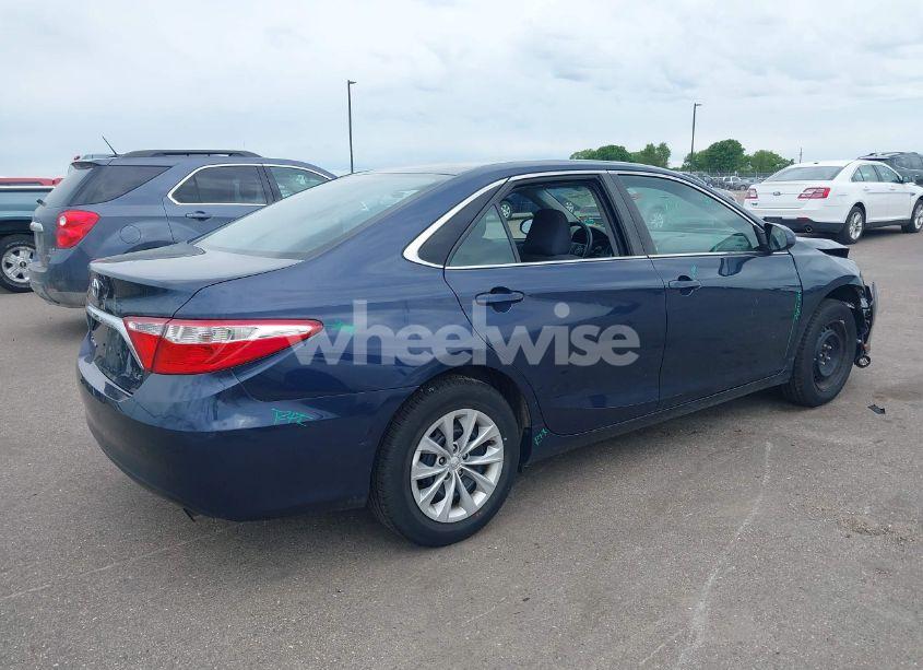 Photo 4 of 2017 Toyota Camry LE (VIN 4T1BF1FK0HU701093)