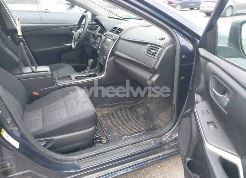 Photo 5 of 2017 Toyota Camry LE (VIN 4T1BF1FK0HU701093)