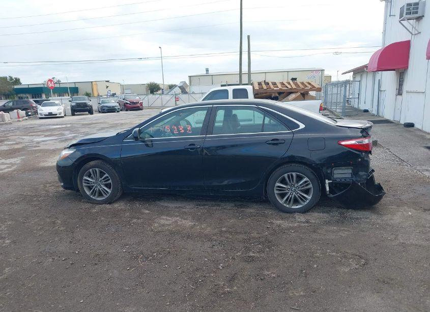 Photo 14 of 2017 Toyota Camry SE (VIN 4T1BF1FK0HU702583)