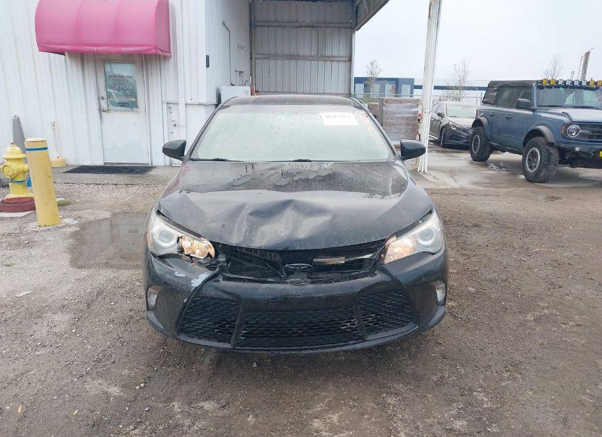 Photo 6 of 2017 Toyota Camry SE (VIN 4T1BF1FK0HU702583)