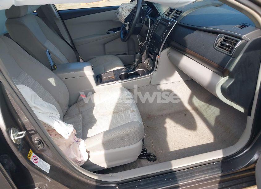 Photo 5 of 2017 Toyota Camry LE (VIN 4T1BF1FK0HU710781)