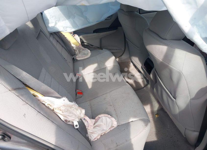 Photo 8 of 2017 Toyota Camry LE (VIN 4T1BF1FK0HU710781)